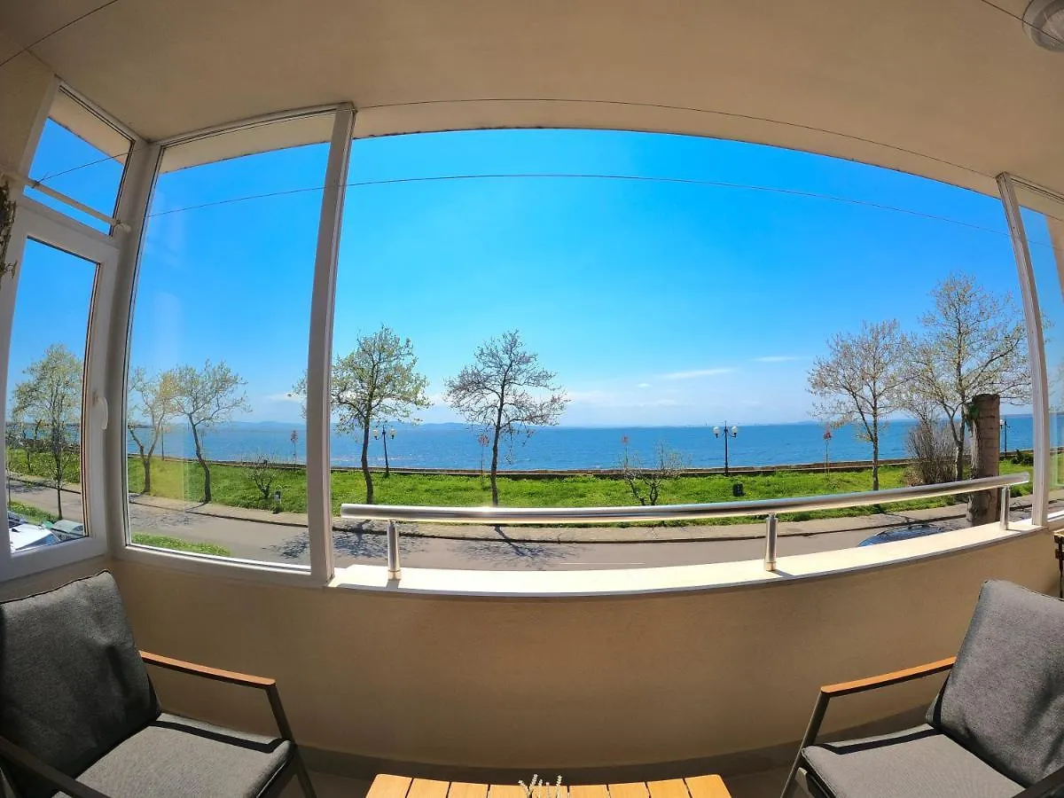 Sunset Yavorov Pomorie Apartment