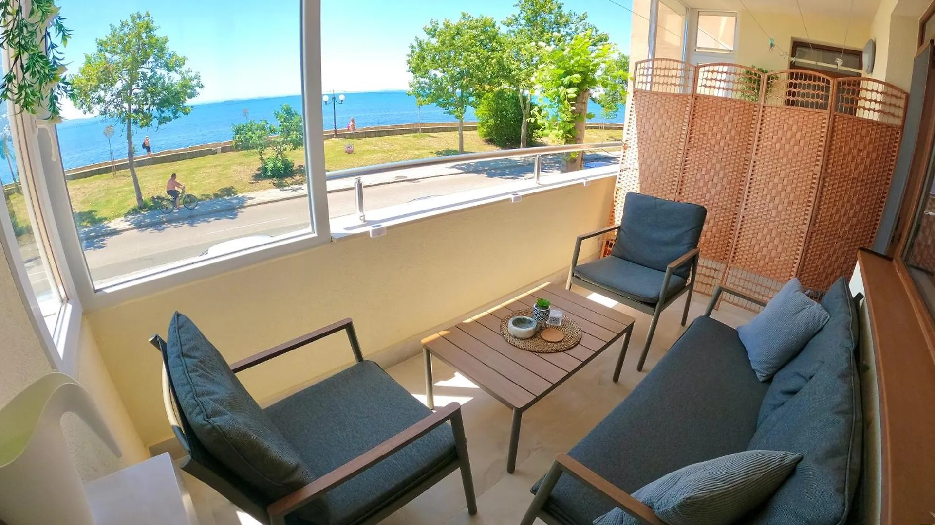 Sunset Yavorov Pomorie Apartment